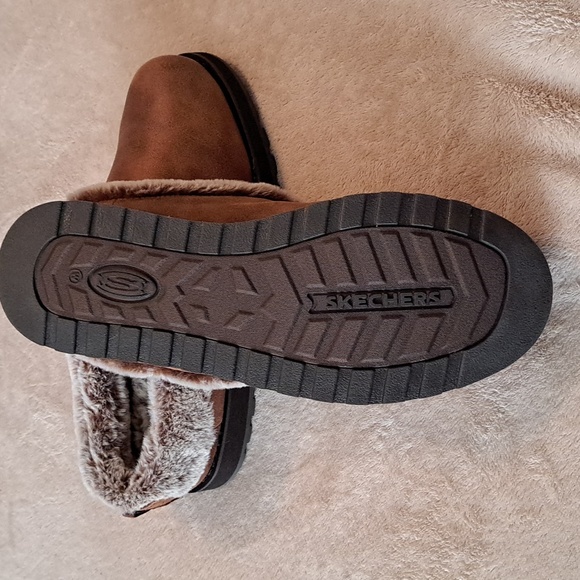Bob's by Skechers Slip On Clog Style Slippers - New Without Tag - Sz. 11 - Picture 5 of 6